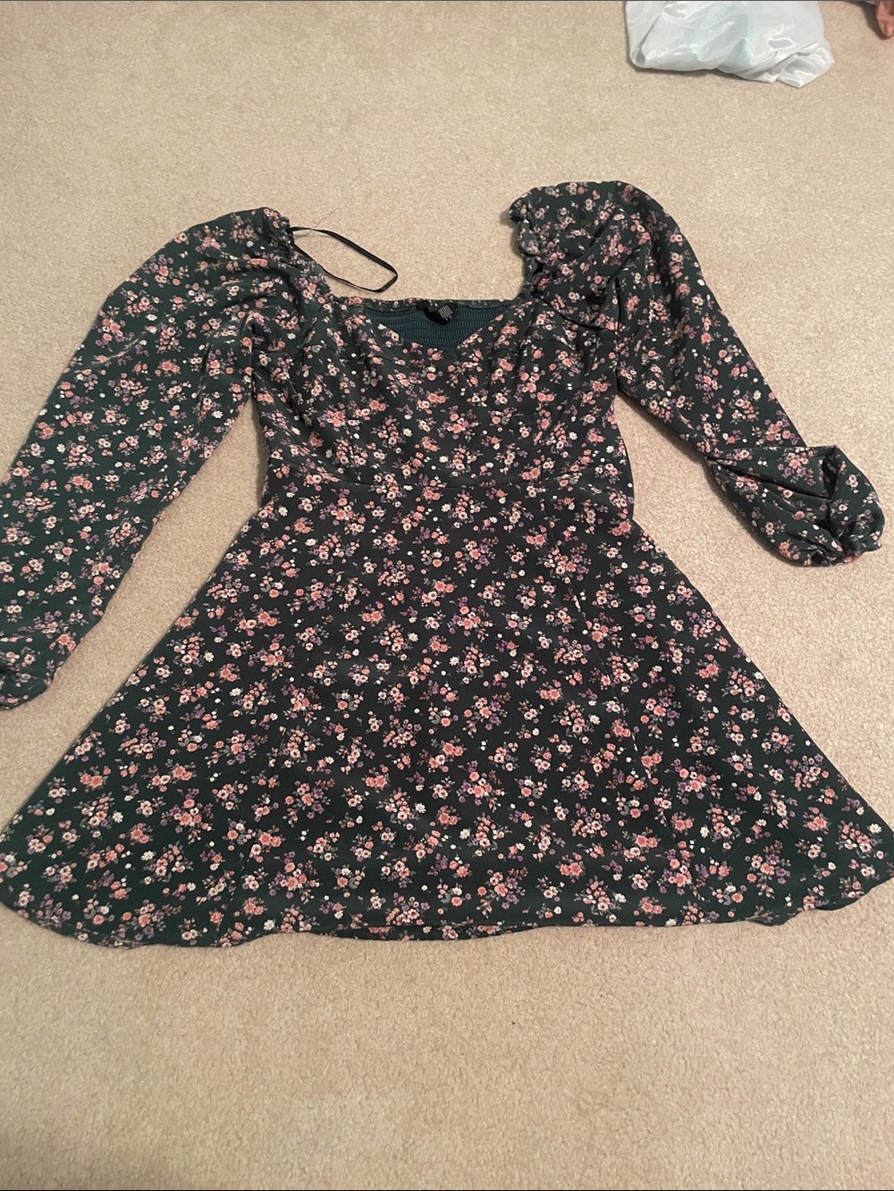 Forever 21 Green Floral Puff-Sleeve A-Line Dress